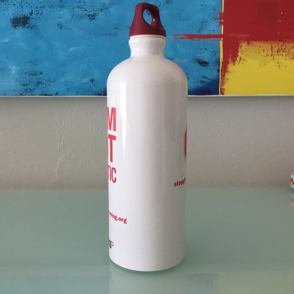 New SIGG Tall One Liter Water Bottle SIGG - Picture 3 of 7